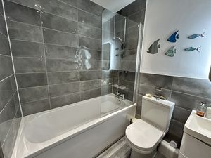 Photo 18- click for photo gallery